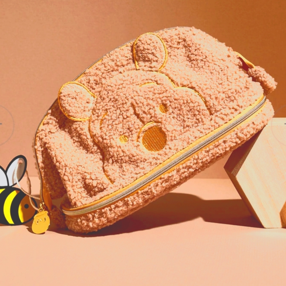 Winnie The Pooh Makeup Bag 🍯